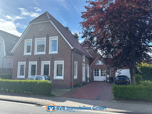 Mehrfamilienhaus zum Kauf 395.000 € 11 Zimmer 250 m² 827 m² Grundstück Wittmund Wittmund 26409
