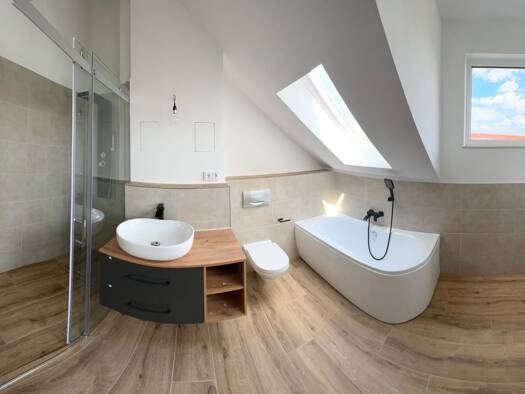 Maisonette zur Miete 1.150 € 2 Zimmer 73 m² Geschoss 2/3 frei ab 01.07.2026 Bernau 16321