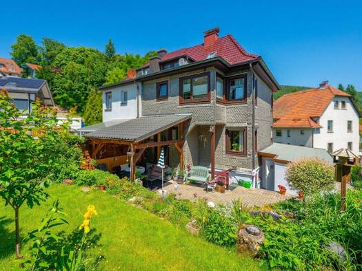 Doppelhaushälfte zum Kauf 169.000 € 4 Zimmer 120 m² 243 m² Grundstück frei ab sofort Suhl 98529