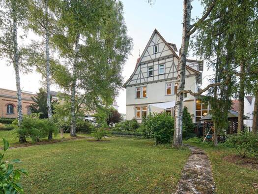 Villa zum Kauf 1.085.000 € 11 Zimmer 292 m² 1.496 m² Grundstück Kirchentellinsfurt 72138