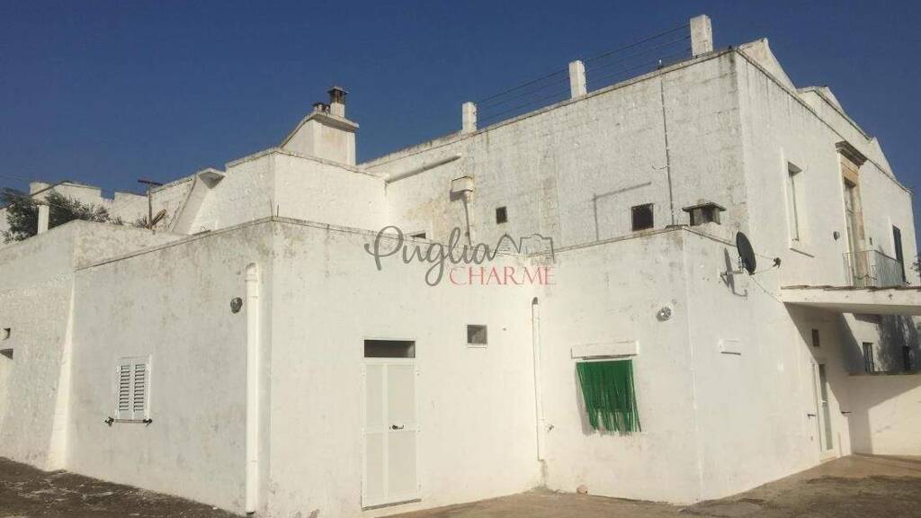 Haus zum Kauf 11.111.111 € 800 m² 65.000 m² Grundstück Ostuni 72017