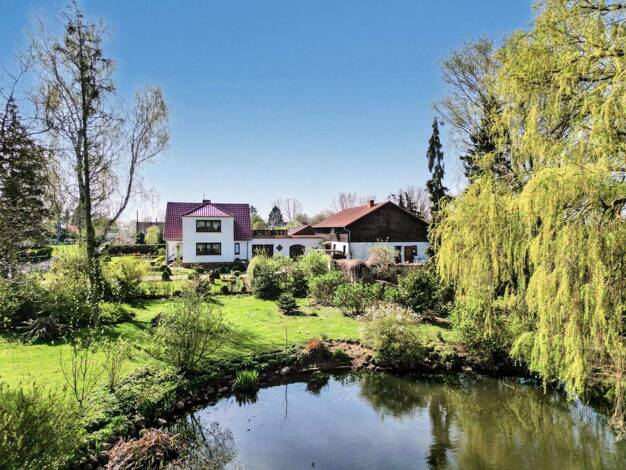 Einfamilienhaus zum Kauf 369.000 € 4 Zimmer 145 m² 3.444 m² Grundstück Alt Negentin Dargelin / Alt Negentin 17498