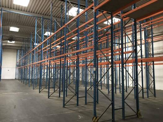 Lagerhalle zum Kauf 2.850.000 € 2.800 m² Lagerfläche Hasport/Annenheide Delmenhorst 27755