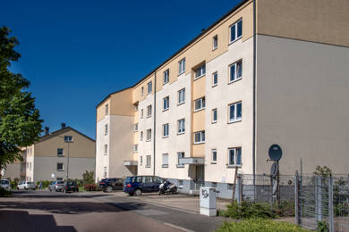 Wohnung zur Miete nur mit Wohnberechtigungsschein 317 € 2 Zimmer 59,4 m² EG frei ab 01.07.2025 Honsberger Straße 74 Honsberg Remscheid 42857