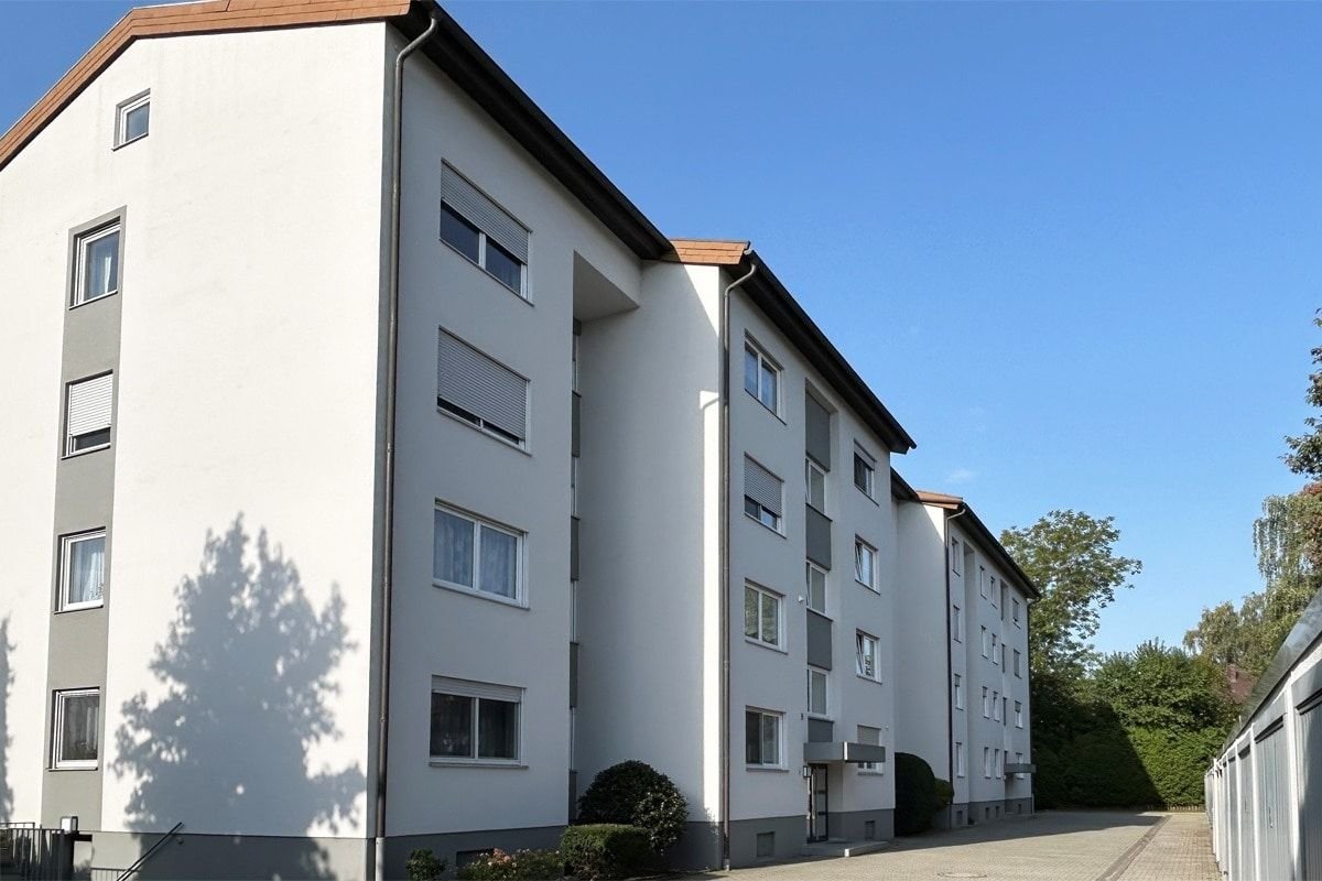 Wohnung zum Kauf 279.000 € 3 Zimmer 84 m²<br/>Wohnfläche 3.<br/>Geschoss 01.11.2024<br/>Verfügbarkeit Planungsbezirk 128 Straubing 94315