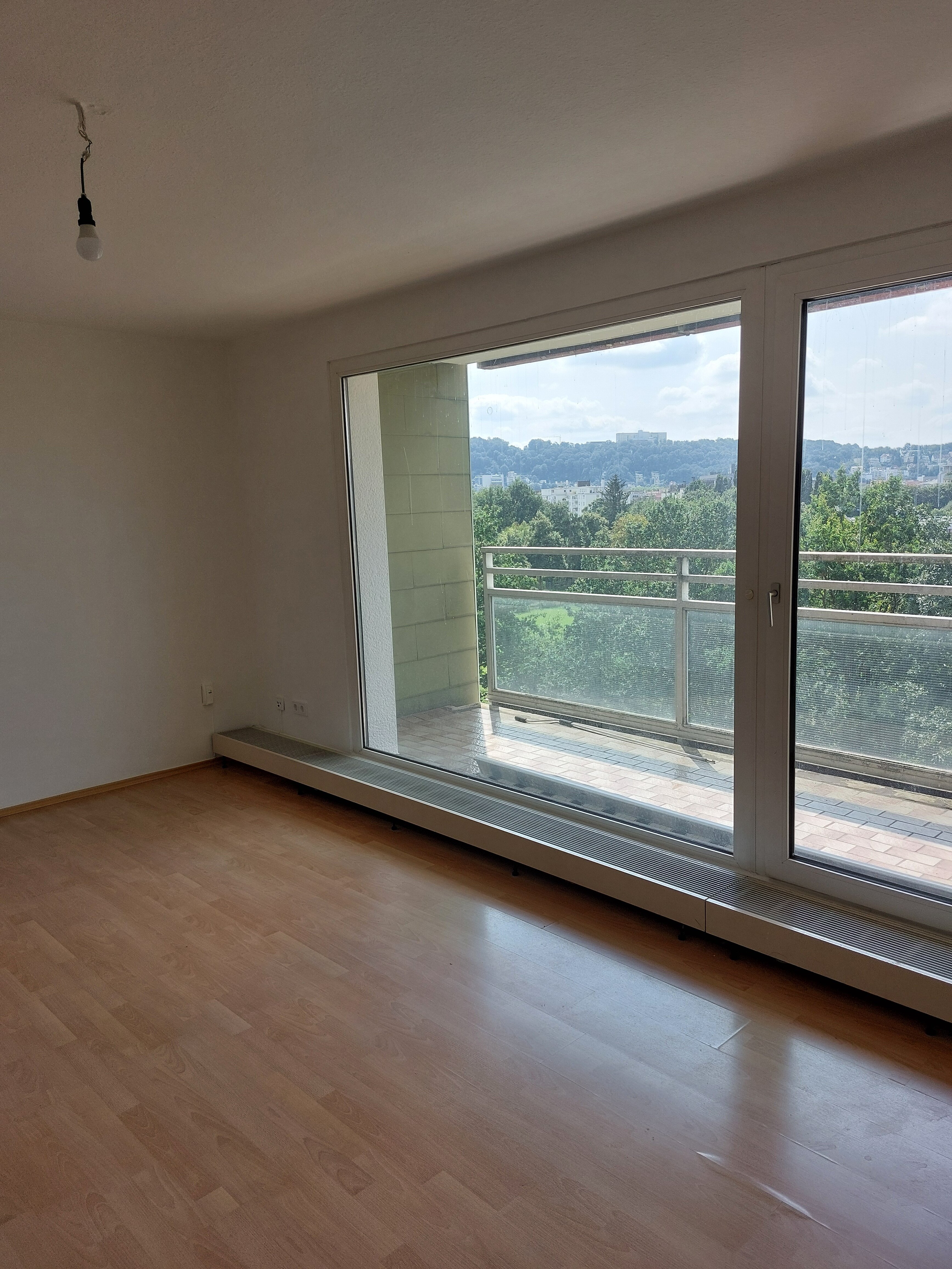 Wohnung zur Miete 405 € 1 Zimmer 45 m²<br/>Wohnfläche 4.<br/>Geschoss ab sofort<br/>Verfügbarkeit Preussenstraße 32 Bruchwiese Saarbrücken 66111