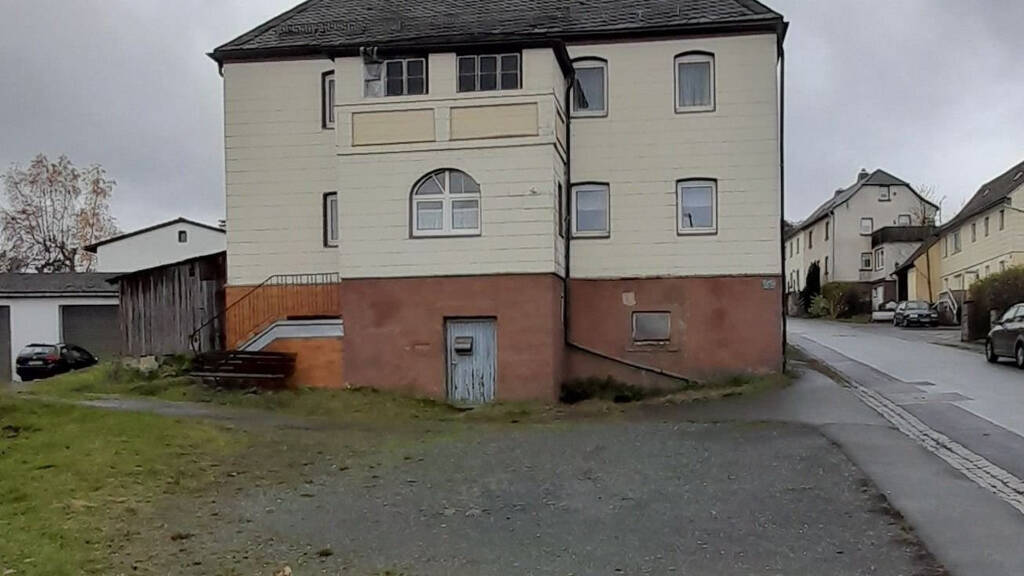 Einfamilienhaus zum Kauf 49.000 € 6 Zimmer 140 m² 700 m² Grundstück Untersteinbach Geroldsgrün 95179