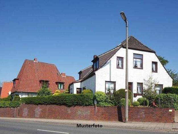 Mehrfamilienhaus zum Kauf 300.000 € 7 Zimmer 144 m² 521 m² Grundstück Waldshut Waldshut-Tiengen 79761
