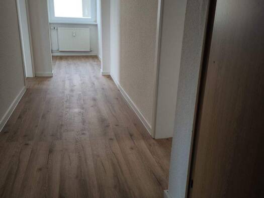 Wohnung zur Miete 295 € 2 Zimmer 54,7 m² 3 Geschosse frei ab sofort Wasserstraße 15 Ivenack Ivenack 17153