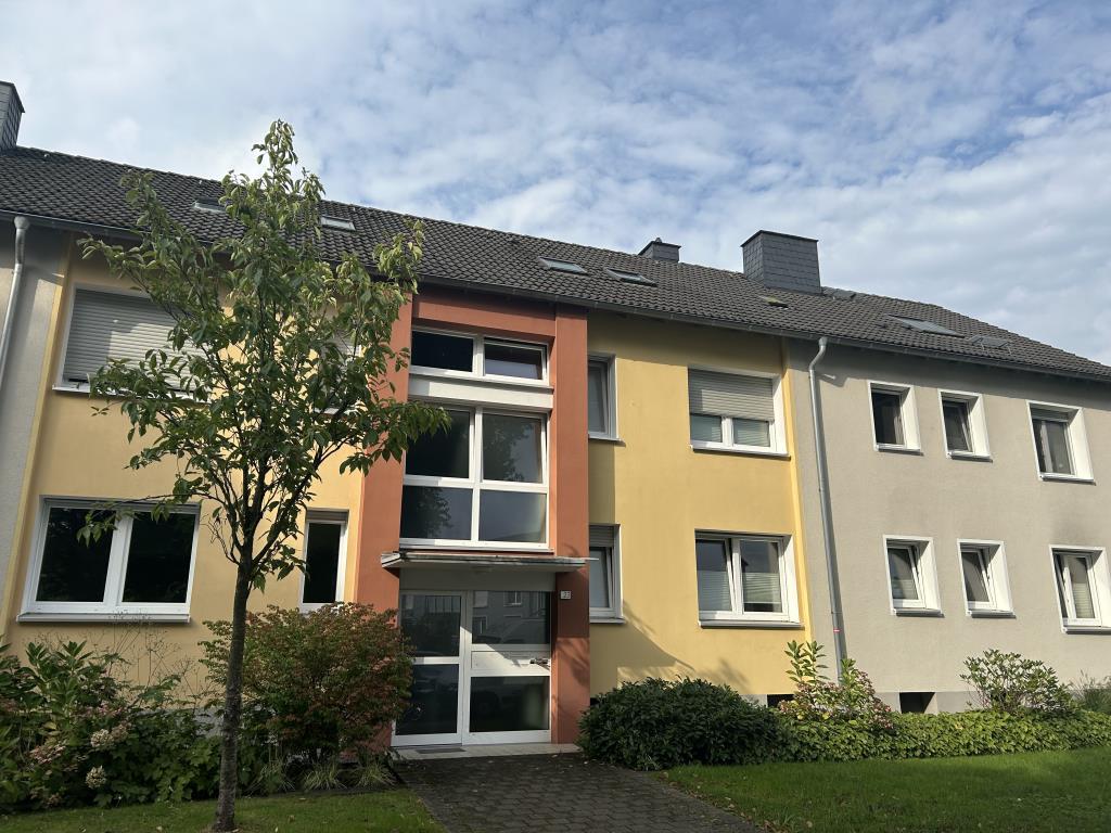 Wohnung zur Miete 1.423 € 5,5 Zimmer 127 m²<br/>Wohnfläche EG<br/>Geschoss Walter-Flex-Straße 23 Wiesdorf - Ost Leverkusen 51373