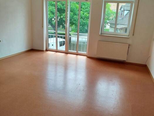 Wohnung zur Miete 710 € 4 Zimmer 101 m² 1. Geschoss frei ab sofort Obernesselbach Obernesselbach Neustadt an der Aisch 91413