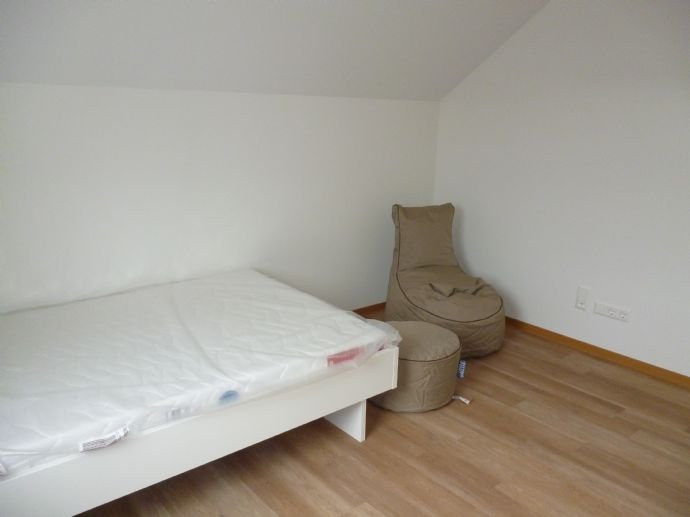 WG-Zimmer zur Miete Wohnen auf Zeit 420 € 10,9 m²<br/>Wohnfläche 3.<br/>Geschoss ab sofort<br/>Verfügbarkeit Innenstadt Heilbronn 74072