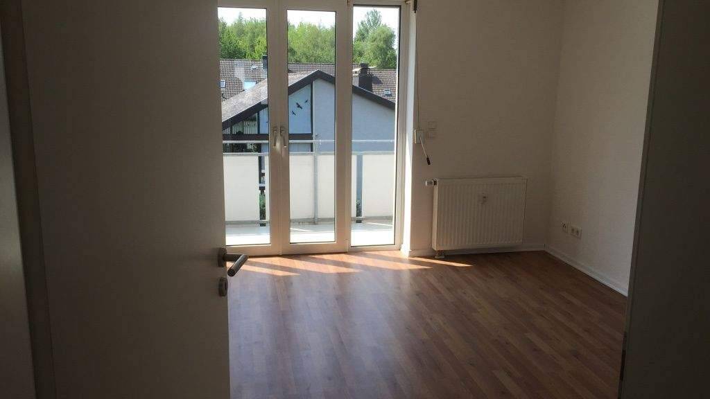 Wohnung zum Kauf 299.000 € 3 Zimmer 66 m² Geschoss 1/2 frei ab sofort Lengsdorf Bonn 53127