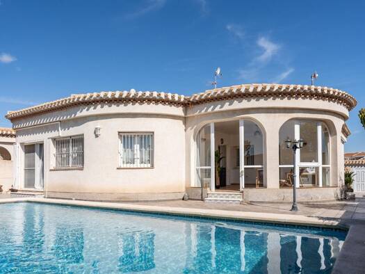 Haus zum Kauf 585.000 € 161 m² 525 m² Grundstück Orihuela-Costa 03189