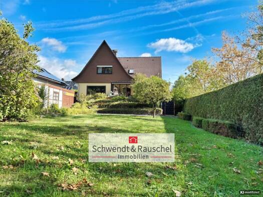 Einfamilienhaus zum Kauf 798.000 € 8 Zimmer 177,5 m² 860 m² Grundstück frei ab sofort Köppern Friedrichsdorf 61381