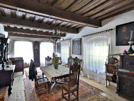 Einfamilienhaus zum Kauf 2.800.000 € 15 Zimmer 481 m² Centar, Samobor Samobor 10430