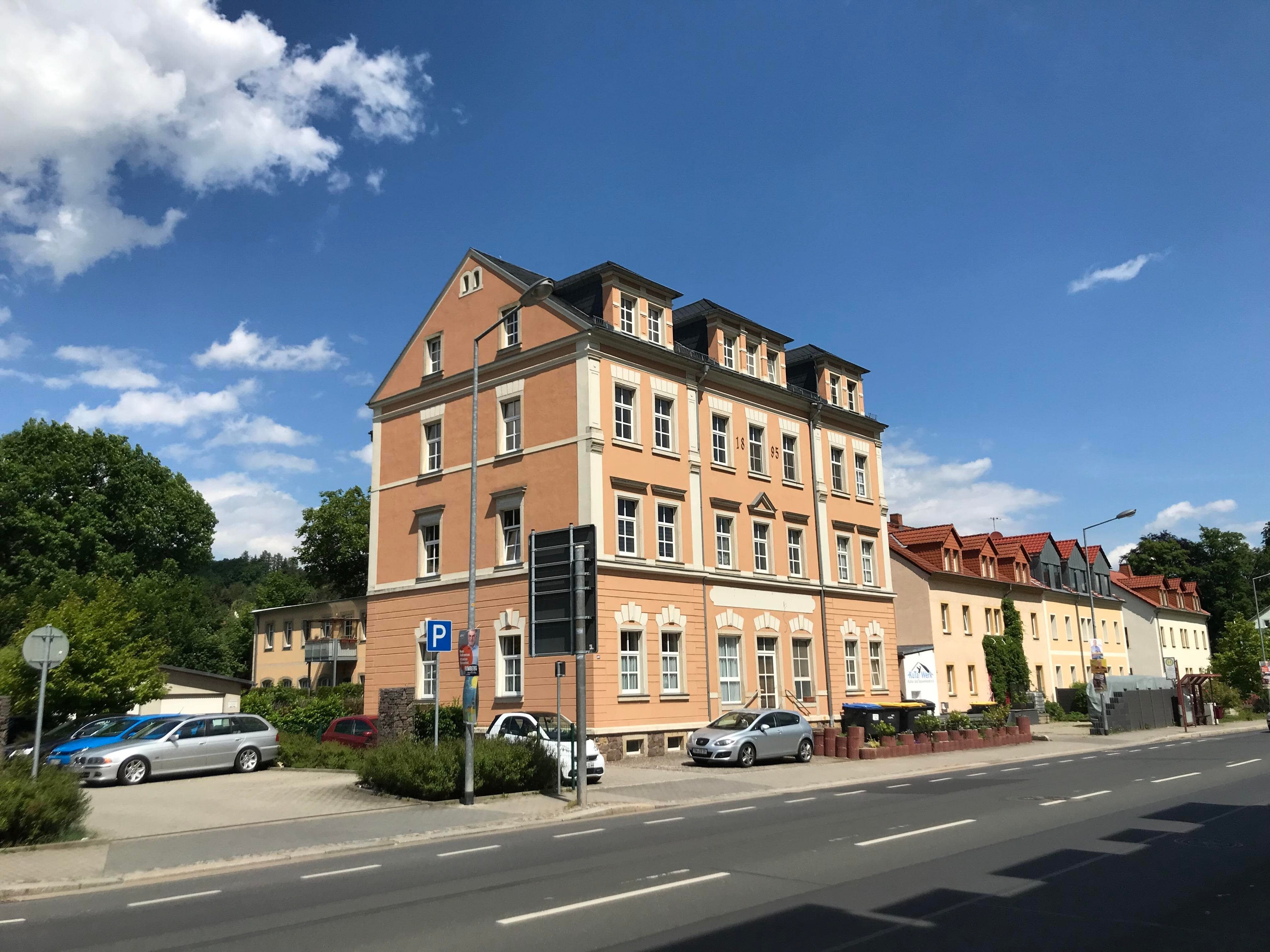 Wohnung zur Miete 455 € 2 Zimmer 66,2 m²<br/>Wohnfläche 1.<br/>Geschoss ab sofort<br/>Verfügbarkeit Dresdner Straße 302 Freital Freital 01705