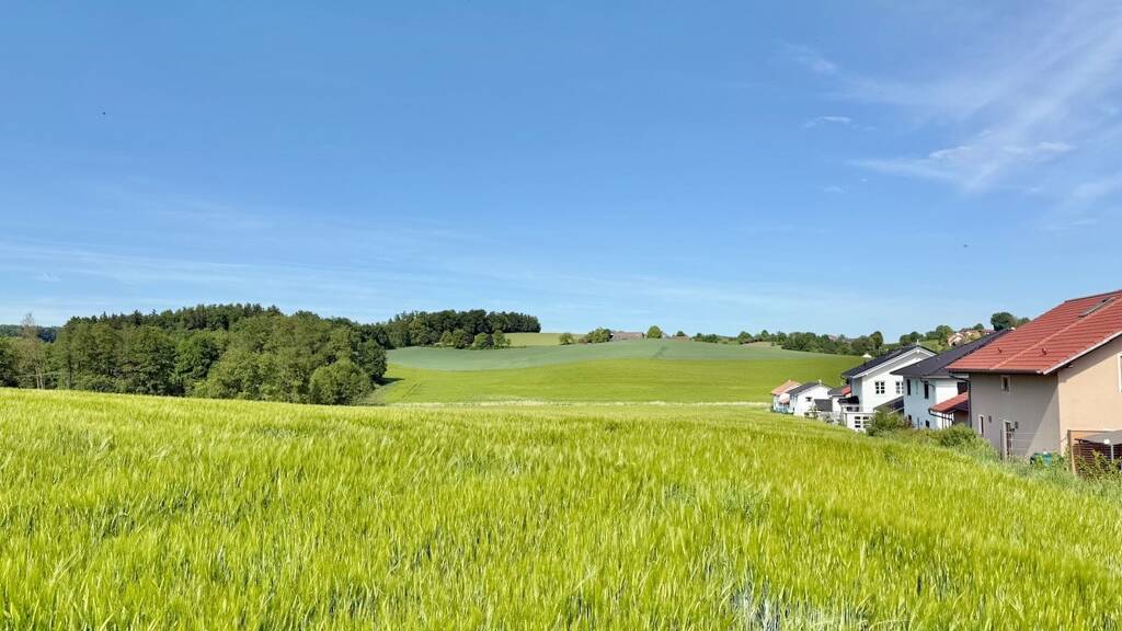 Land-/Forstwirtschaft zum Kauf 2.340.000 € 36.000 m² Grundstück Zangberg 84539