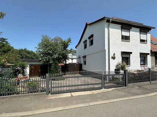 Doppelhaushälfte zum Kauf 395.000 € 6 Zimmer 143 m² 1.004 m² Grundstück Büßleben Erfurt 99098