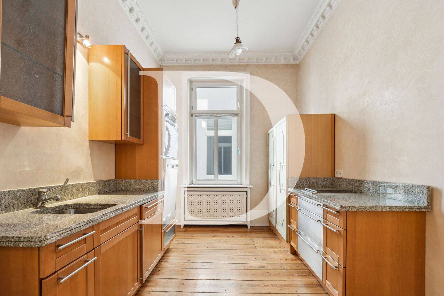 Property thumbnail 2