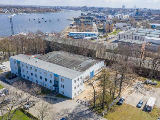 Lagerhalle zur Miete 6 € 355 m² Lagerfläche Kröpeliner Tor-Vorstadt Rostock 18069