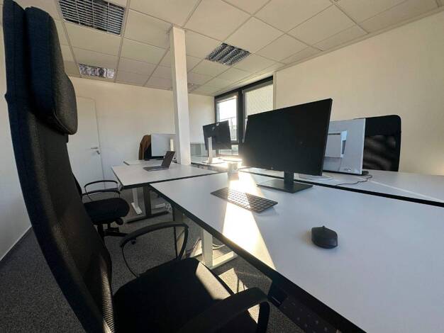 Bürofläche zur Miete provisionsfrei 1.390 € 33 m² Bürofläche Sulzbacher Straße Gärten b Wöhrd Nürnberg 90489