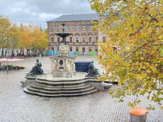 Wohnung zur Miete 1.500 € 3 Zimmer 110 m² 1. Geschoss frei ab 01.04.2026 Innenstadt Erlangen 91054