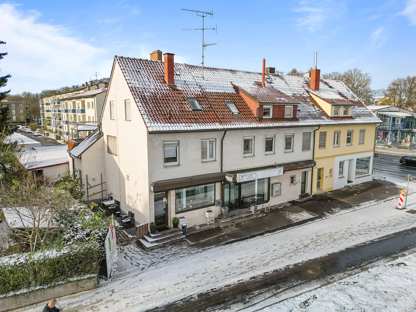 Mehrfamilienhaus zum Kauf provisionsfrei 979.000 € 12 Zimmer 700 m²<br/>Wohnfläche 771 m²<br/>Grundstück Reuttier Straße 431/2 Stadtmitte Neu-Ulm 89231