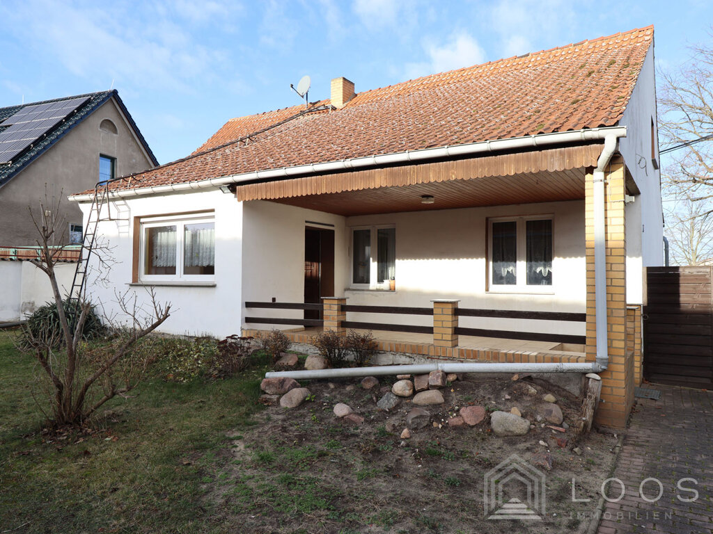 Einfamilienhaus zum Kauf 98.000 € 6 Zimmer 140 m²<br/>Wohnfläche 1.070 m²<br/>Grundstück Wiepersdorf Schönewalde/Wiepersdorf 04916