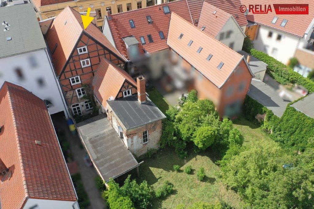 Mehrfamilienhaus zum Kauf 165.000 € 10 Zimmer 470 m²<br/>Wohnfläche 500 m²<br/>Grundstück ab sofort<br/>Verfügbarkeit Gutow Güstrow 18273