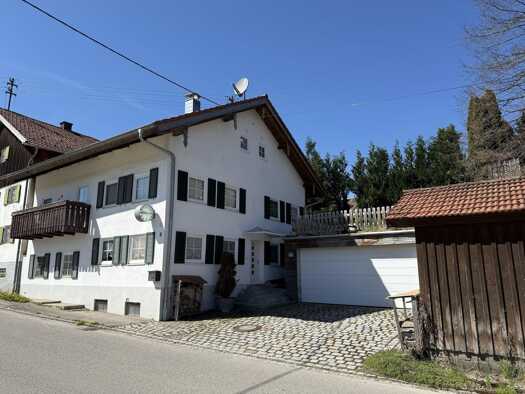 Doppelhaushälfte zum Kauf 376.000 € 5,5 Zimmer 181 m² 517 m² Grundstück frei ab 01.10.2026 Oberzell Osterzell 87662