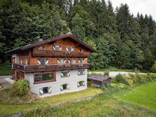 Mehrfamilienhaus zum Kauf 1.650.000 € 16 Zimmer 557 m² 995 m² Grundstück Hopfgarten im Brixental 6361