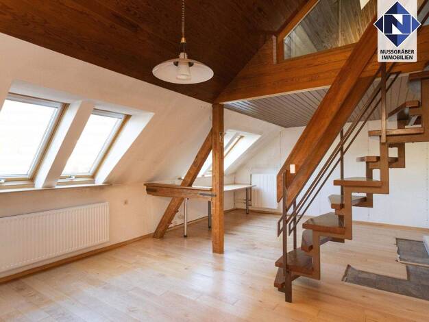 Mehrfamilienhaus zum Kauf 595.000 € 6 Zimmer 201 m² 635 m² Grundstück Plochingen 73207