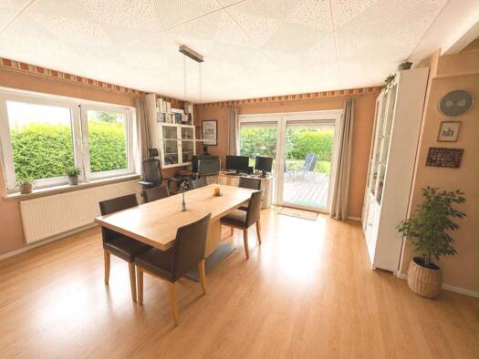 Mehrfamilienhaus zum Kauf als Kapitalanlage geeignet 480.000 € 10 Zimmer 249 m² 970 m² Grundstück Nürnberger Straße 11 Betzenstein Betzenstein 91282