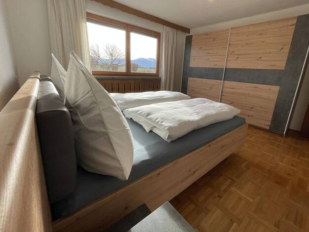 Wohnung zur Miete auf Zeit 1.690 € 3 Zimmer 100 m² frei ab 15.10.2026 Happing Rosenheim 83026