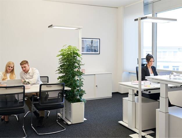 Bürofläche zur Miete - Erstbezug provisionsfrei 600 € 70 m² Bürofläche Stresemannallee 4B Hammfeld Neuss 41460