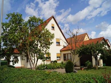 Haus zum Kauf 387.000 € 6 Zimmer 129 m² 551 m² Grundstück Schönbrunn Bad Staffelstein 96231