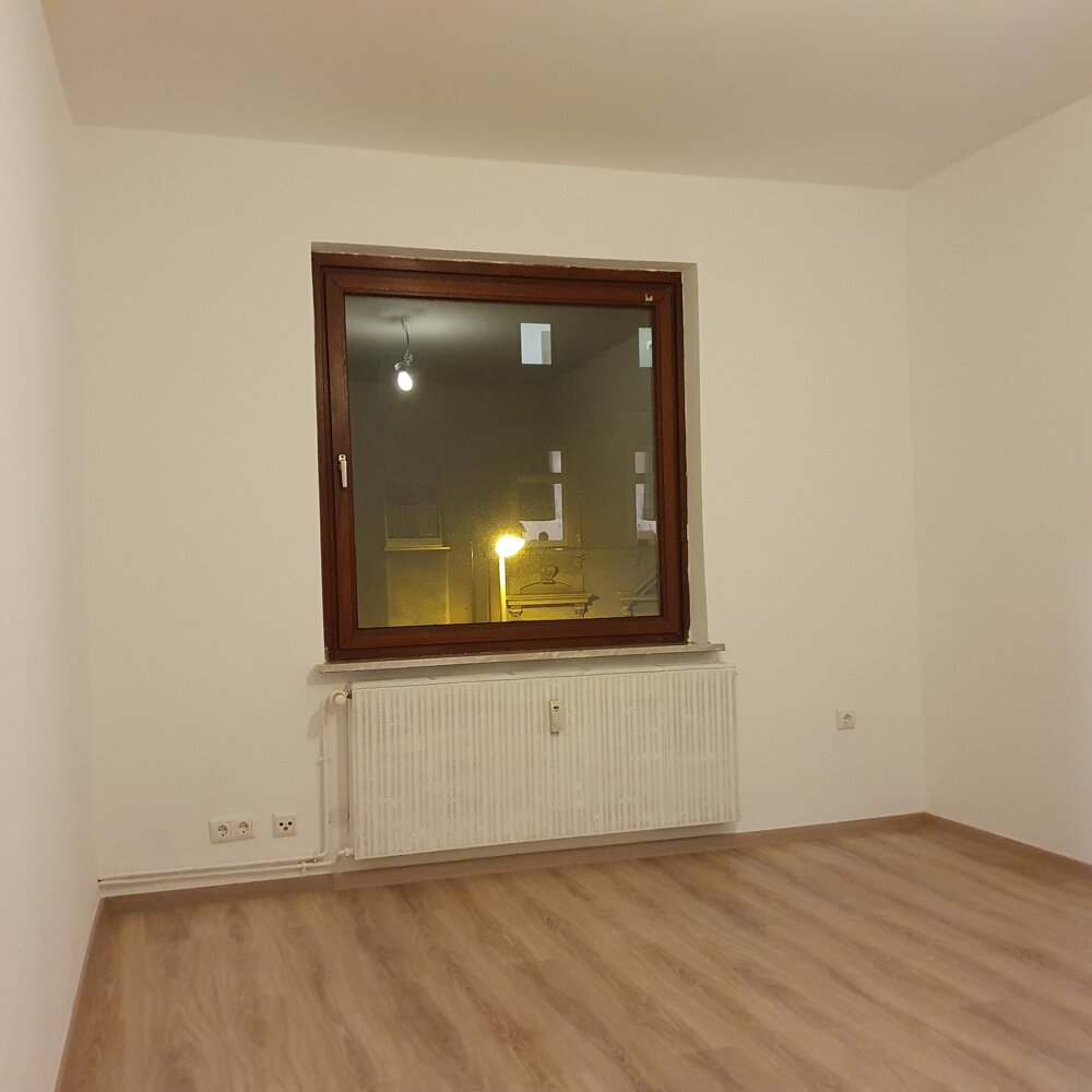 Wohnung zur Miete 630 € 3 Zimmer 70 m²<br/>Wohnfläche 01.02.2025<br/>Verfügbarkeit Dellviertel Duisburg / Hochfeld 47053