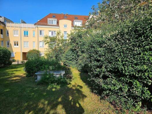 Wohnung zum Kauf 82.800 € 2 Zimmer 37 m² Geschoss 2/3 frei ab 01.01.2027 Zum Heiderand 22 b Weißig Dresden 01328