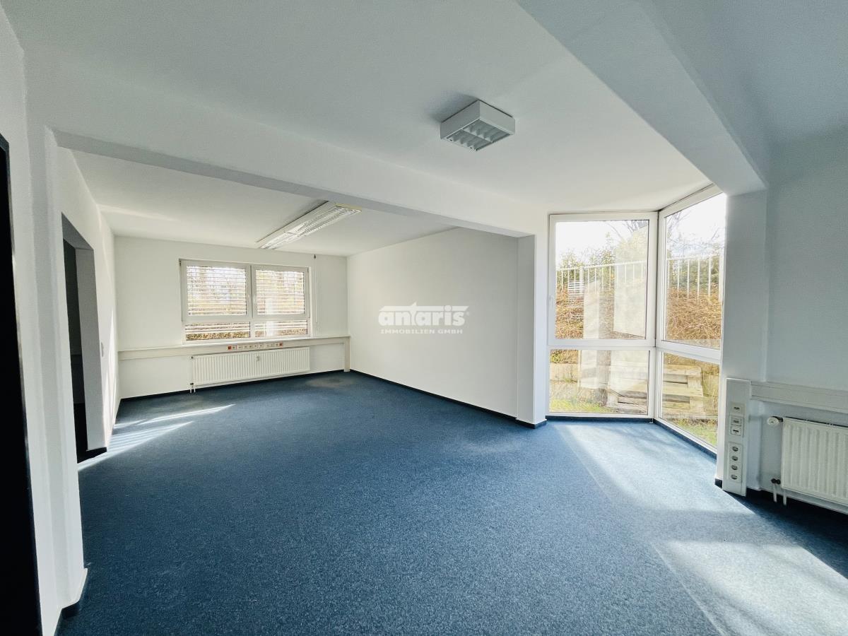 Bürofläche zur Miete 7,50 € 5 Zimmer 280 m²<br/>Bürofläche ab 280 m²<br/>Teilbarkeit Niedernissa Erfurt 99099