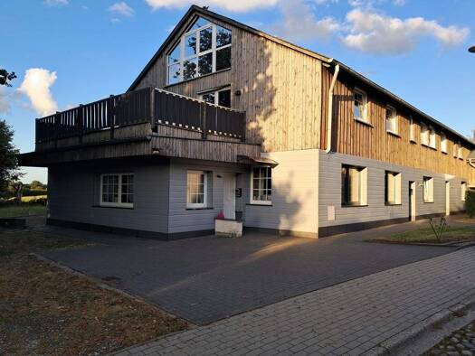 Mehrfamilienhaus zum Kauf 598.000 € 17 Zimmer 524 m² 1.000 m² Grundstück Hüsby 24850