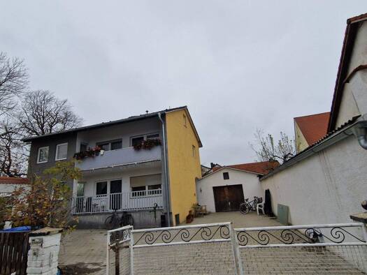 Mehrfamilienhaus zum Kauf 449.000 € 8 Zimmer 160 m² 240 m² Grundstück Neustadt Neustadt a.d.Donau 93333