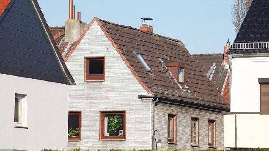 Doppelhaushälfte zum Kauf 340.000 € 4 Zimmer 134 m² 383 m² Grundstück Winnekendonk Kevelaer 47626