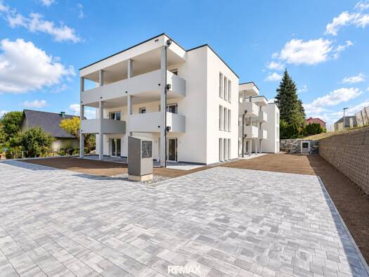 Wohnung zum Kauf - Erstbezug 259.000 € 2 Zimmer 61,7 m² 1. Geschoss frei ab 31.12.2026 Rosegg 9232