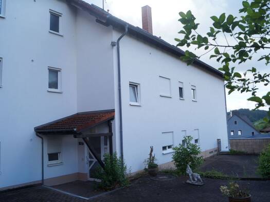 Mehrfamilienhaus zum Kauf 690.000 € 18 Zimmer 575 m² 1.936 m² Grundstück frei ab sofort Kaiserstraße 10 b Heiligenwald Schiffweiler 66578