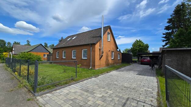 Einfamilienhaus zum Kauf 299.000 € 6 Zimmer 136,2 m² 1.239 m² Grundstück Wathlingen Wathlingen 29339