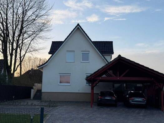 Einfamilienhaus zum Kauf provisionsfrei 698.000 € 9 Zimmer 163 m² 945 m² Grundstück Königsweg 17 Bad Bramstedt 24576