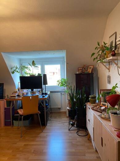 Wohnung zur Miete 605 € 2 Zimmer 55 m² Dachgeschoss, 4. Geschoss frei ab 01.08.2025 Aufseßplatz 6 Galgenhof Nürnberg 90459