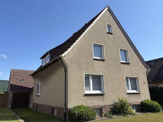 Einfamilienhaus zum Kauf 153.000 € 5 Zimmer 120 m² 910 m² Grundstück Höxter / Godelheim 37671