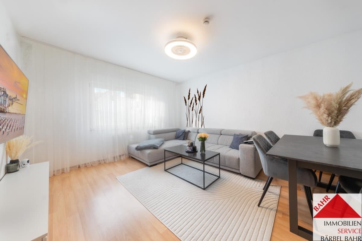 Wohnung zum Kauf 620.000 € 10 Zimmer 252 m²<br/>Wohnfläche Zuffenhausen - Hohenstein Stuttgart 70435